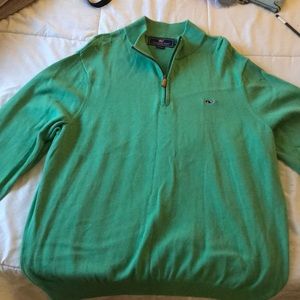 NWOT men’s green Vineyard Vines pullover